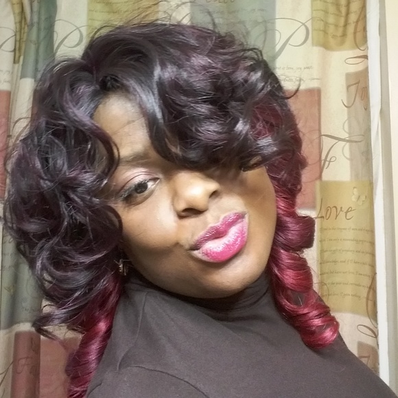 Meet your Posher, Shay - Picture 2 of 2